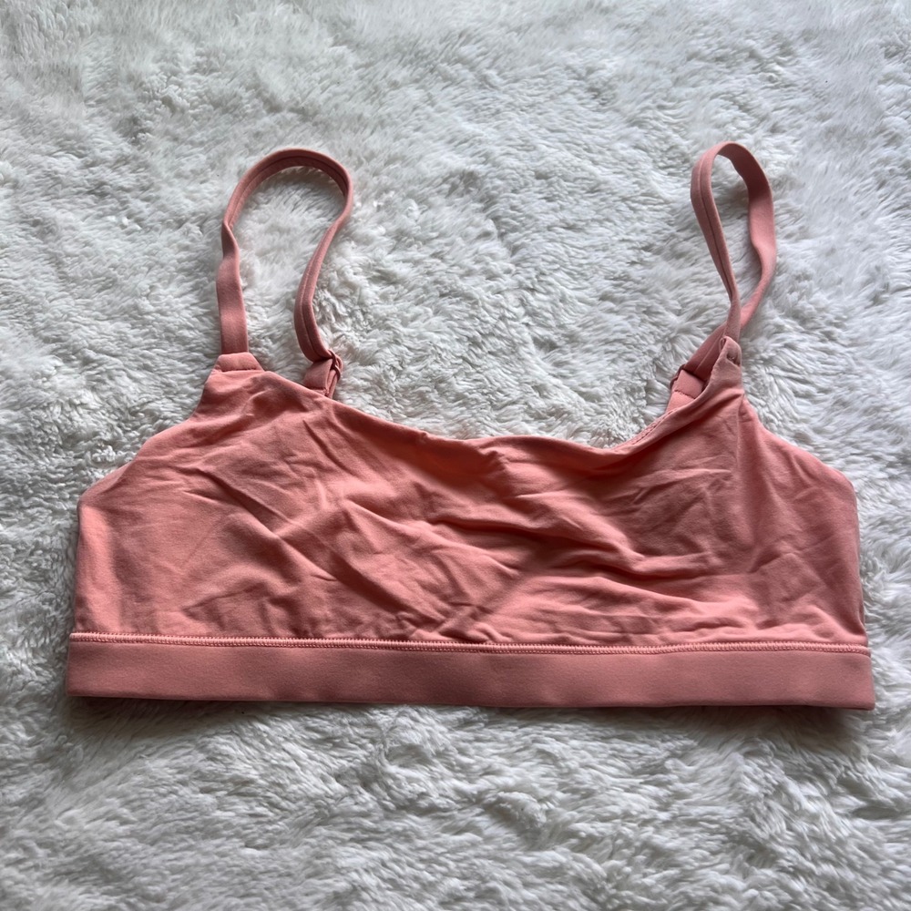 SKIMS Fits Everybody Scoop Neck Bralette Coral Pink BR-SCP-9182 Size XS NWOT